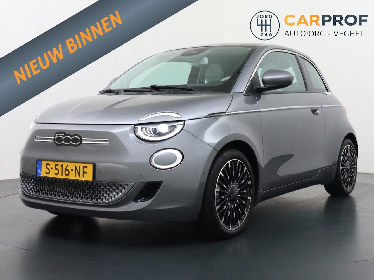 Fiat 500 - La Prima 42 kWh NL Auto | Camera | Navigatie | NAP - AutoWereld.nl