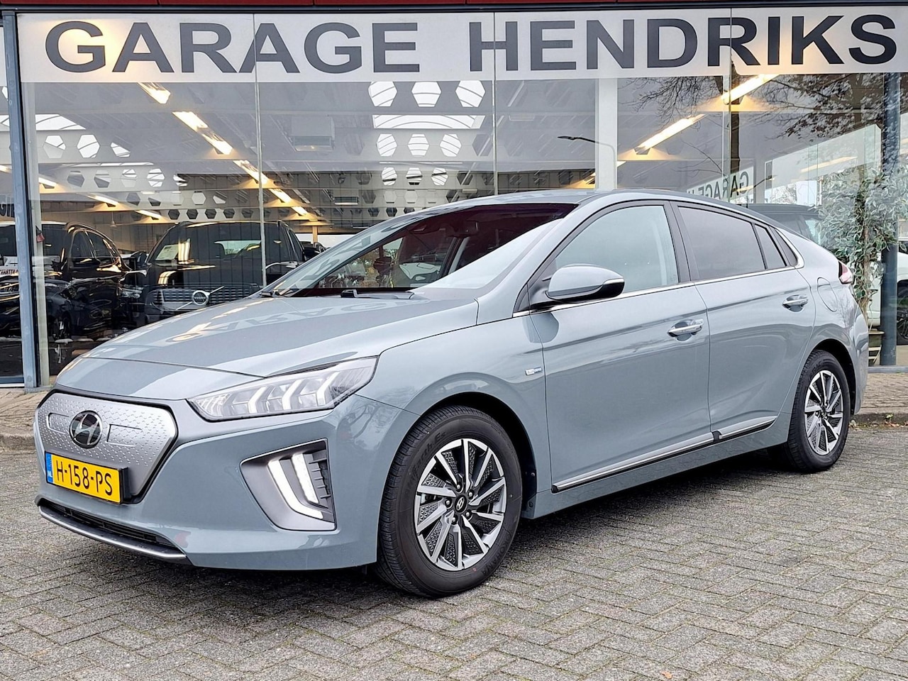 Hyundai IONIQ - Comfort EV 38 kWh | SOH: 94% | 311km WLTP | Adaptive CC | Full LED | Navi | - AutoWereld.nl