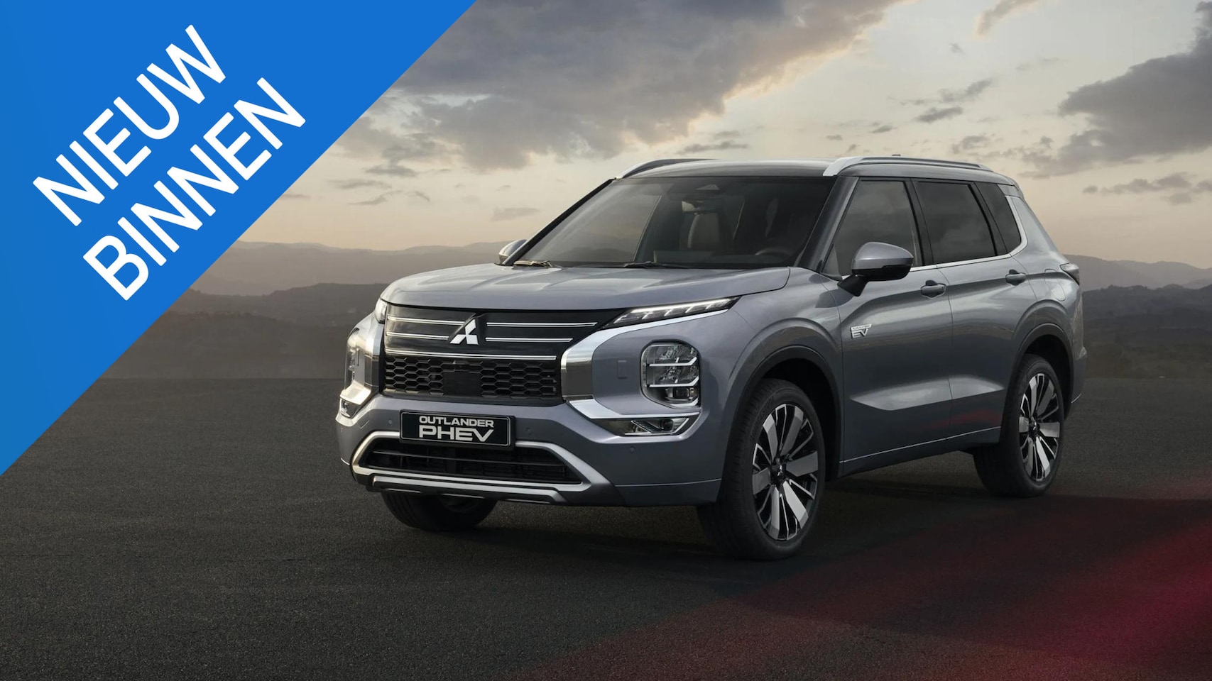 Mitsubishi Outlander - 2.4 PHEV Instyle+ Demovoertuig! Rijklaarprijs! Snel leverbaar! - AutoWereld.nl