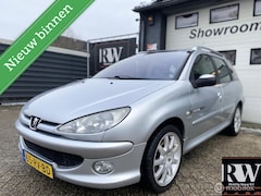 Peugeot 206 SW - 1.6-16V Quiksilver met nieuwe APK