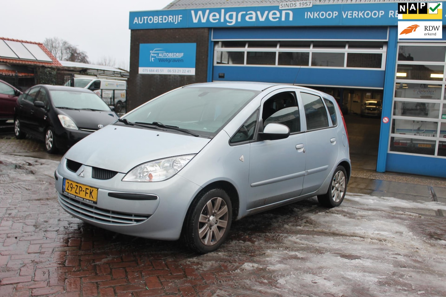Mitsubishi Colt - 1.3 Invite+ 5 drs airco - AutoWereld.nl