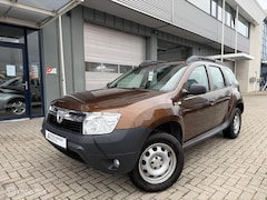 Dacia Duster - 1.6 Benzine | Trekhaak| Lage km's | Hoge instap