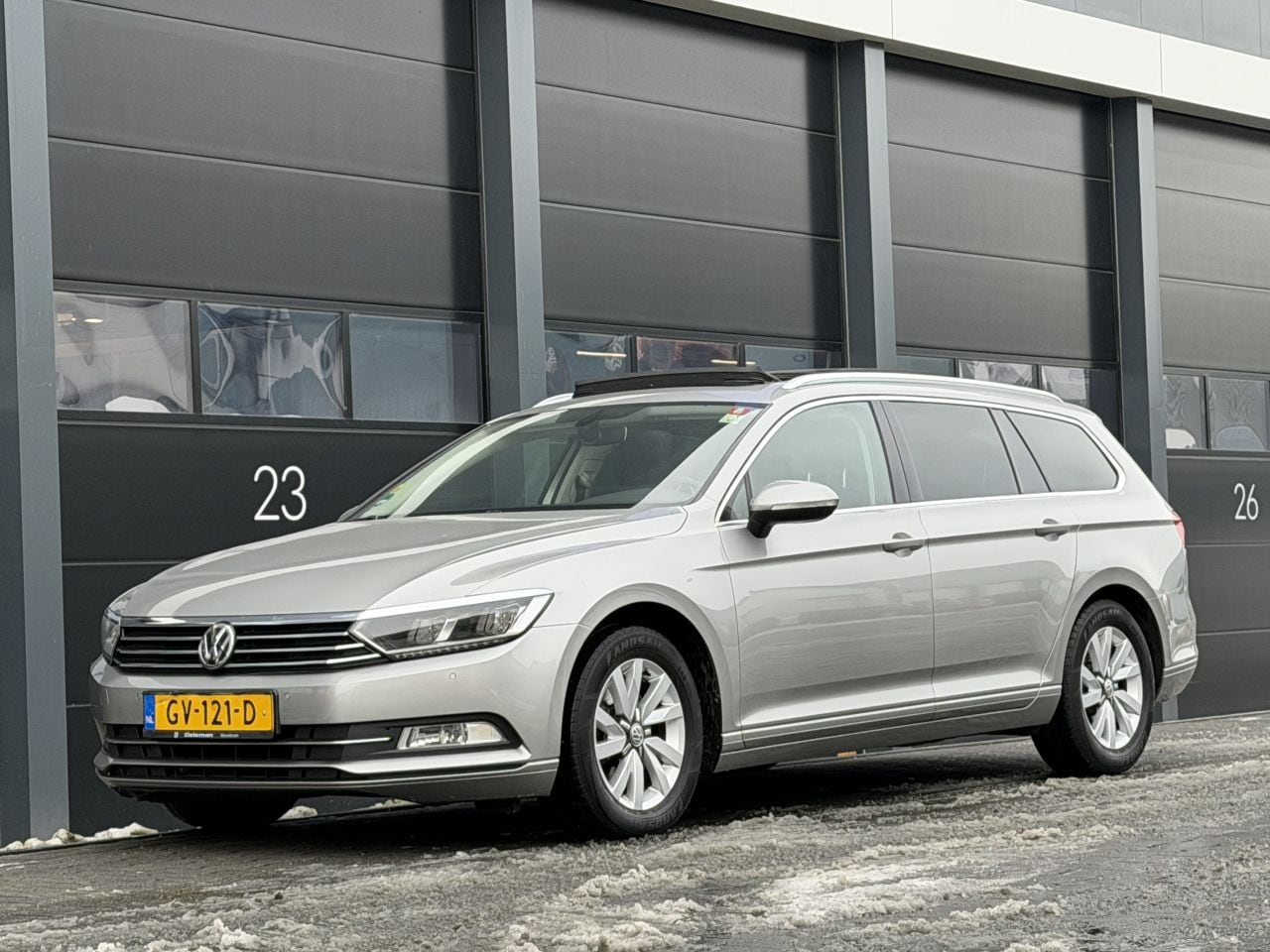 Volkswagen Passat Variant - 1.6 TDI Panorama Clima EURO-6 - AutoWereld.nl