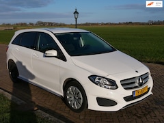 Mercedes-Benz B-klasse - 220 d AUT. EX POLITIE MARGE CAR 149DKM NEW TUV APK tot 2027