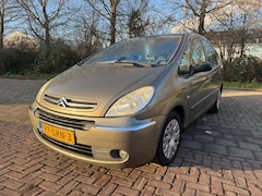 Citroën Xsara Picasso - 1.6i-16V Image