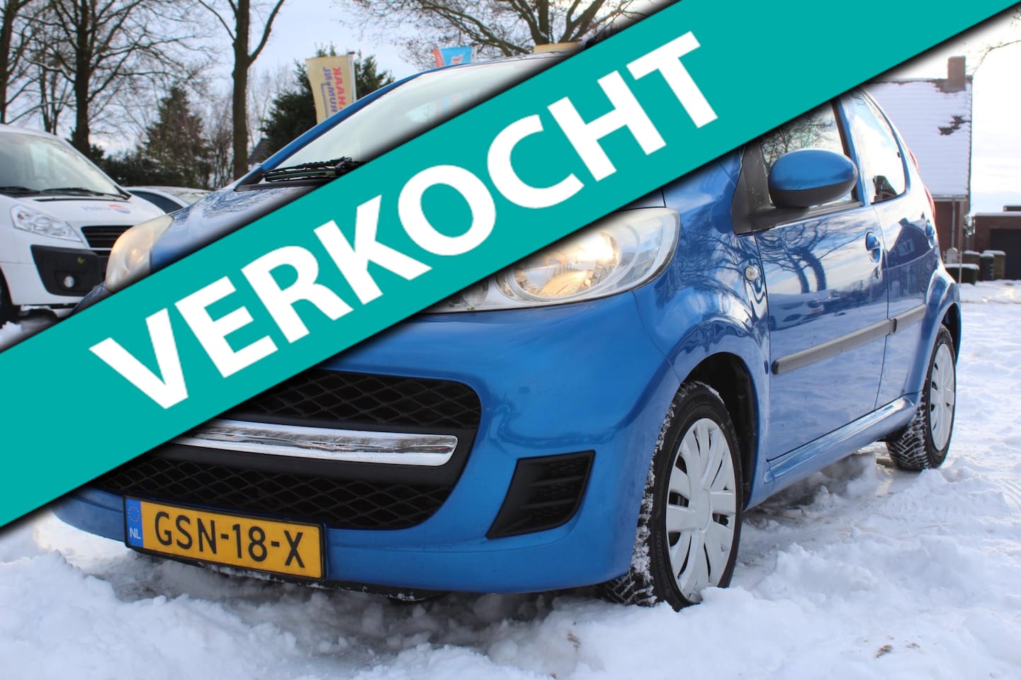 Peugeot 107 - 1.0-12V Urban Move 1.0-12V Urban Move 5-deurs, netjes, zuinig, centrale vergrendeling, 2x sleutel, nieuwe apk - AutoWereld.nl