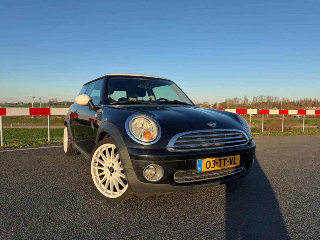MINI Cooper - Chili 1.6 - AutoWereld.nl
