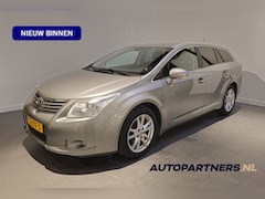 Toyota Avensis Wagon - 1.8 VVTi Business - Cruise - Navi - Climate control - Trekhaak