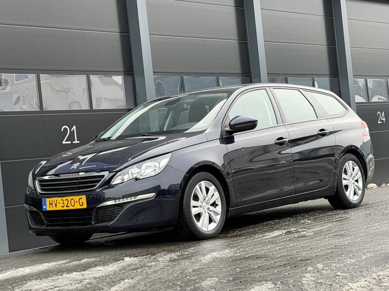Peugeot 308 - 1.6 BlueHDI Blue Navi Clima PDC - AutoWereld.nl