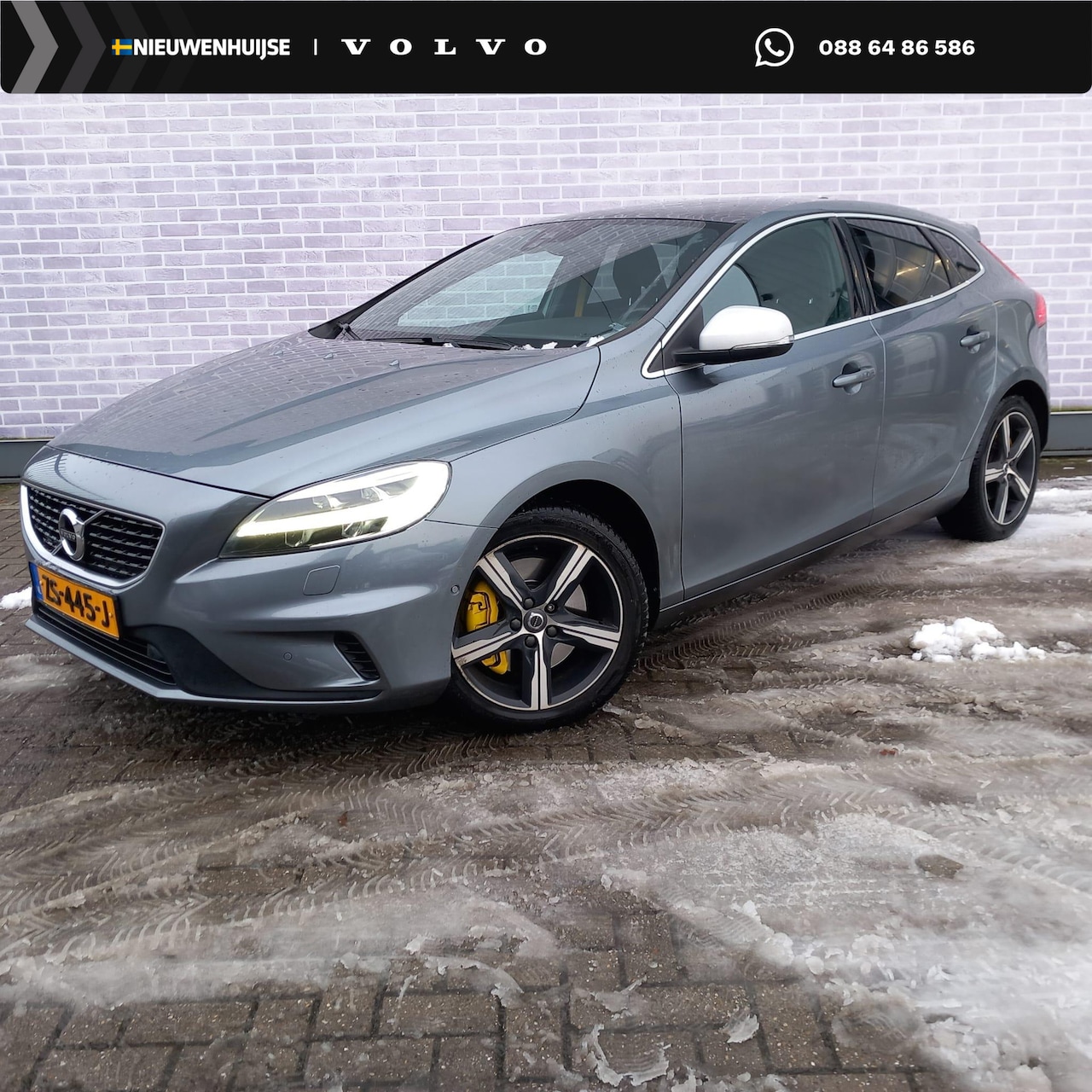 Volvo V40 - 1.5 T3 Polar+ Sport | Trekhaak | Getint Glas | Stoelverwarming | Harman/Kardon Audio | Pan - AutoWereld.nl