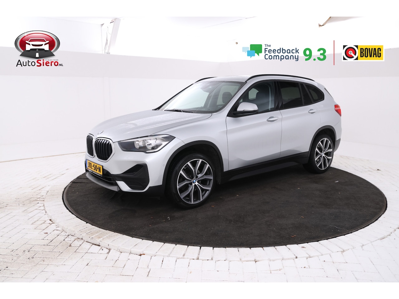 BMW X1 - sDrive18d High Executive Automaat, Panorama dak, Navigatie - AutoWereld.nl