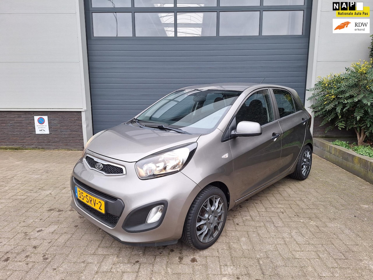 Kia Picanto - | 1.0 CVVT Comfort Pack | Airco | 2e eigenaar | - AutoWereld.nl