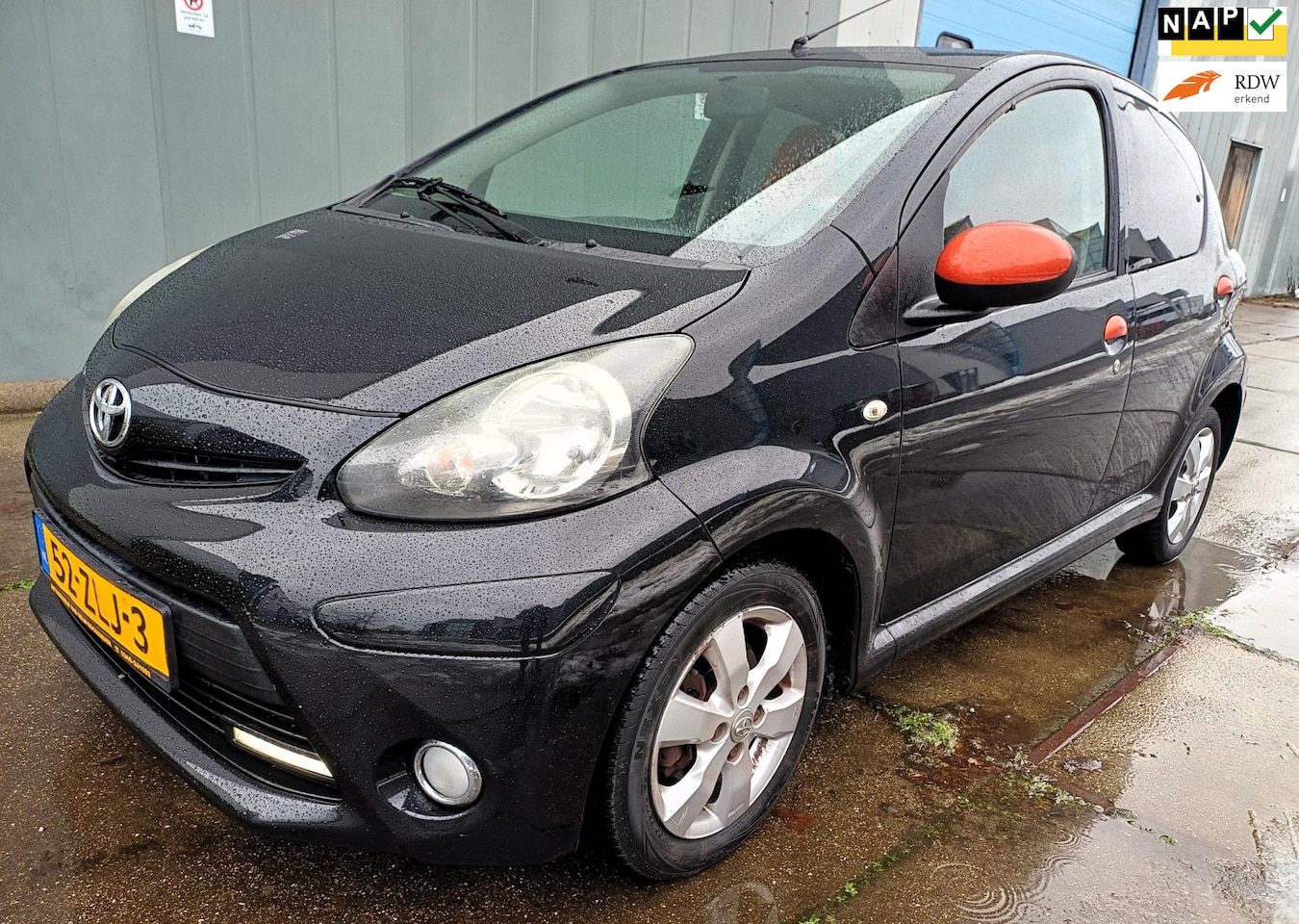 Toyota Aygo - 1.0 VVT-i Dynamic Orange | Airco | Zeer netjes - AutoWereld.nl