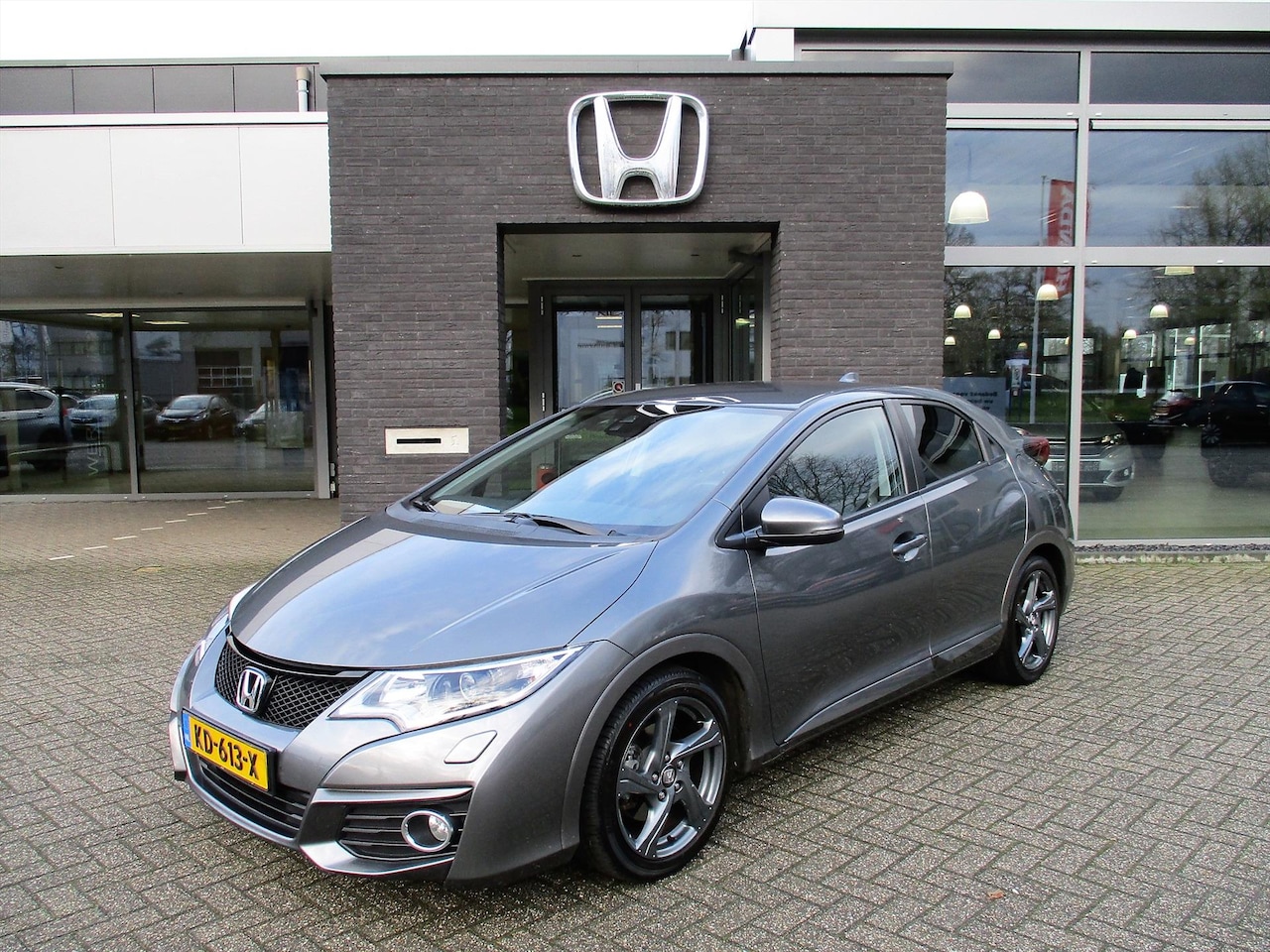 Honda Civic - 1.4 100pk Elegance X-Edition | Rijklaar - AutoWereld.nl