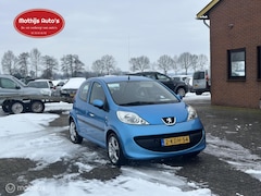 Peugeot 107 - 1.0-12V XS 5drs Automaat Airco Nette auto