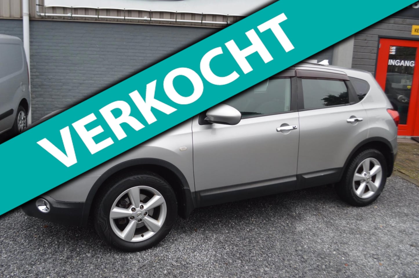 Nissan Qashqai - 2.0 Tekna Pack 4WD Airco Leer Panorama Trekhaak - AutoWereld.nl