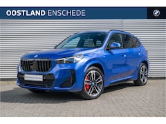 BMW X1 - xDrive25e M Sport Automaat / Panoramadak / Sportstoelen / M Adaptief onderstel / Comfort A