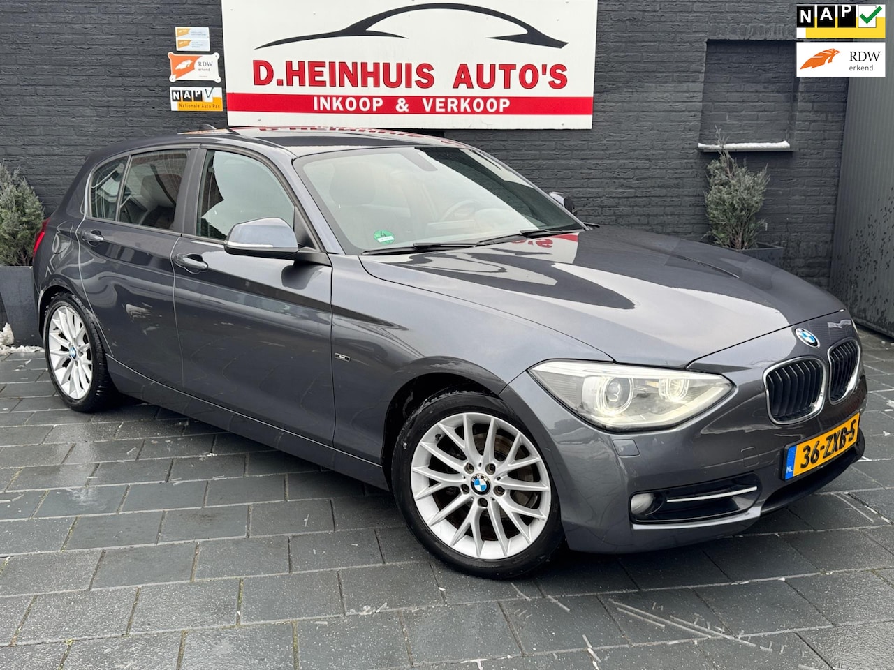 BMW 1-serie - 114i Sport|M-interieur|Leder|Navi|Xenon - AutoWereld.nl