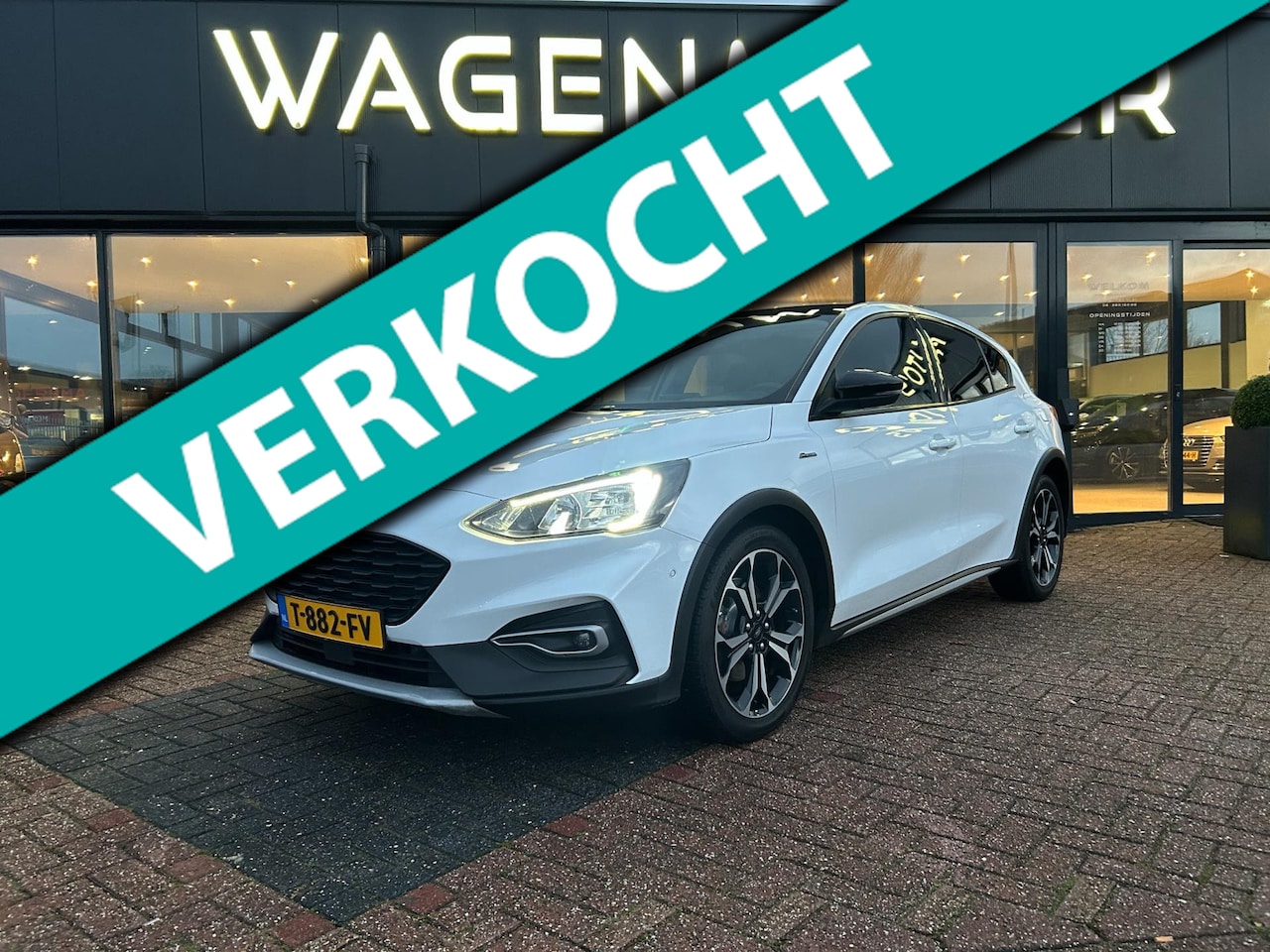 Ford Focus - 1.5 EcoBoost Titanium Business PANO|NAV|CAM|NAP - AutoWereld.nl