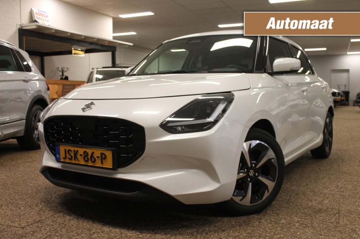Suzuki Swift - 1.2 STYLE SMARTHYB.  Automaat / Stoel verwarming / Adaptive cruise control - AutoWereld.nl
