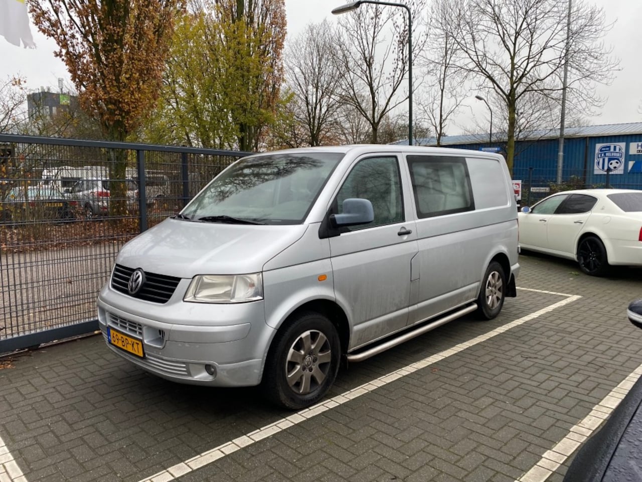 Volkswagen Transporter - 2.5 TDI 300 DC 5-PERSOONS / RADIO-CD / 16'' LM-VELGEN - AutoWereld.nl