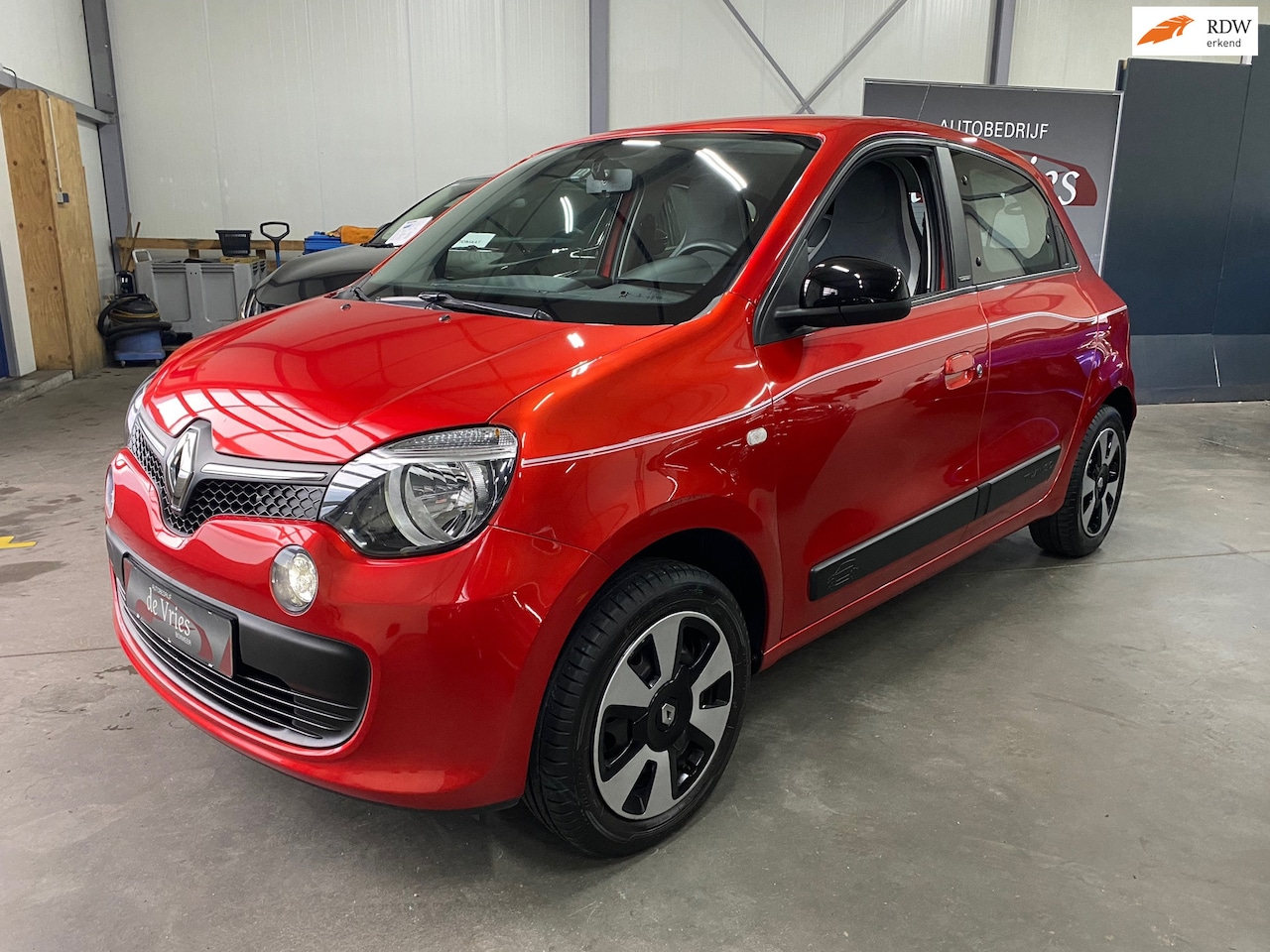 Renault Twingo - 0.9 TCe Intens / Airco / Cruise / Stoelverw. / Elektr. Pakket - AutoWereld.nl