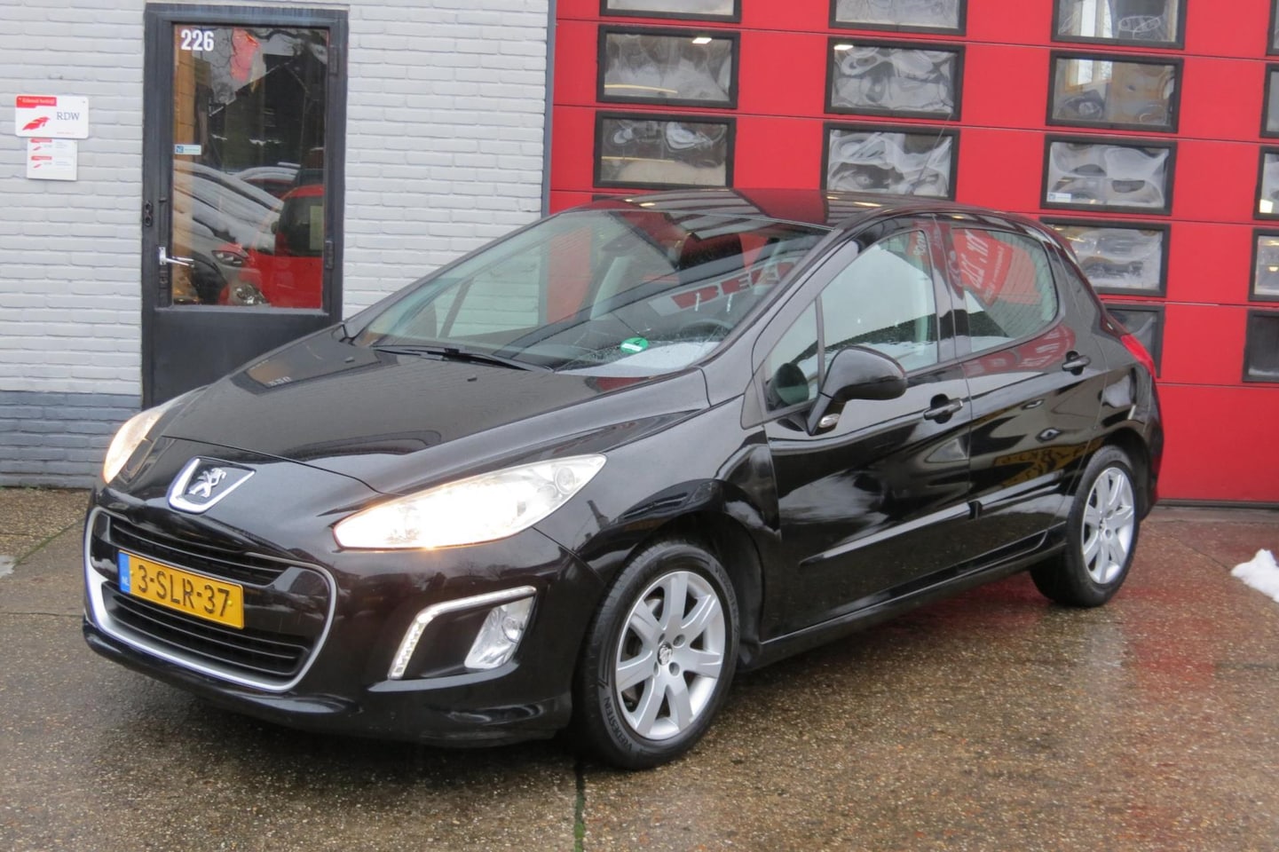 Peugeot 308 - 1.6 VTi Active 5 Deurs , Nieuwe APK , AIRCO - AutoWereld.nl