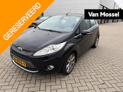 Ford Fiesta - 1.6 Titanium | PARKEERSENSOREN | AIRCO | LMV | CRUISE CONTROL | RIJKLAAR |