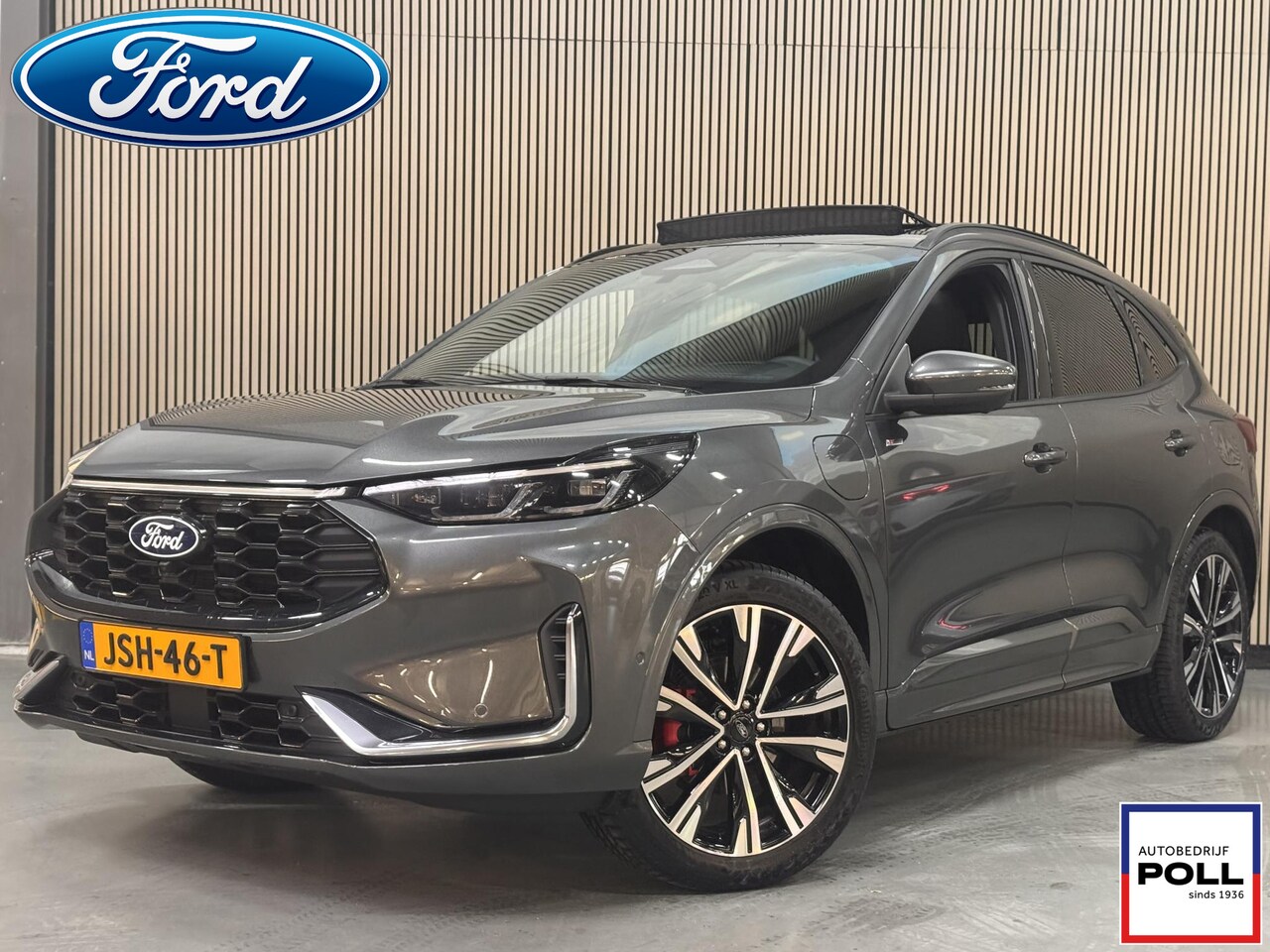 Ford Kuga - PHEV 243pk ST-Line X Panoramadak Trekhaak Winter Techno pack AGR Stoelen 20" LM velgen HUD - AutoWereld.nl