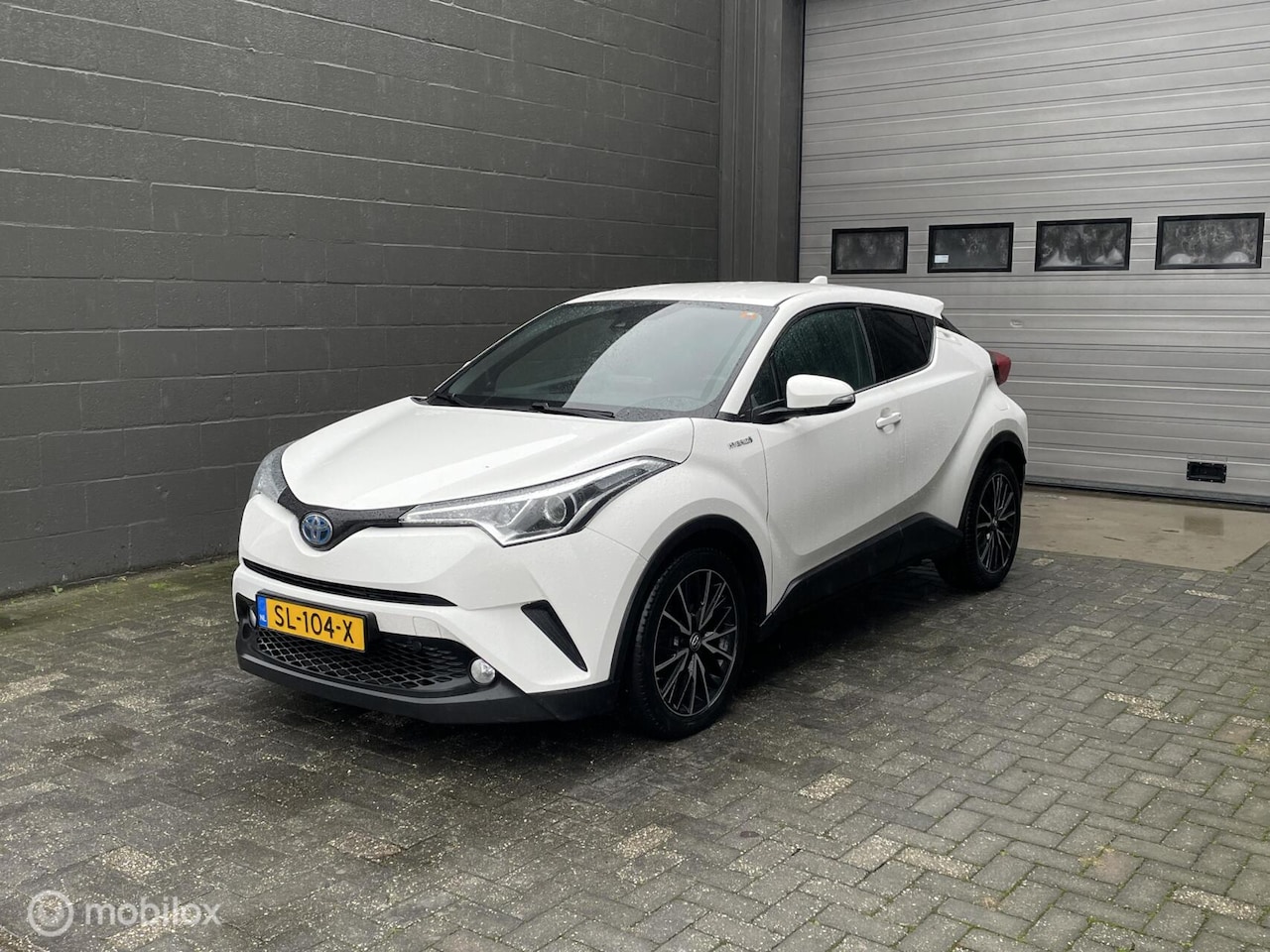 Toyota C-HR - 1.8 Hybrid Dynamic | NAVI | Camera | All-season | - AutoWereld.nl