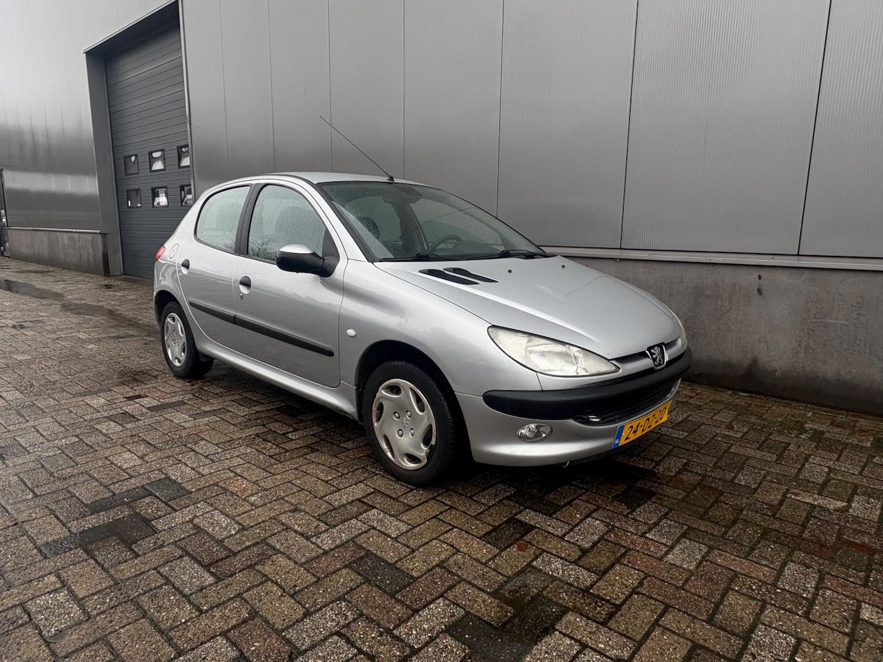Peugeot 206 - 1.4 Gentry|distributieriem vernieuwd|NAP - AutoWereld.nl