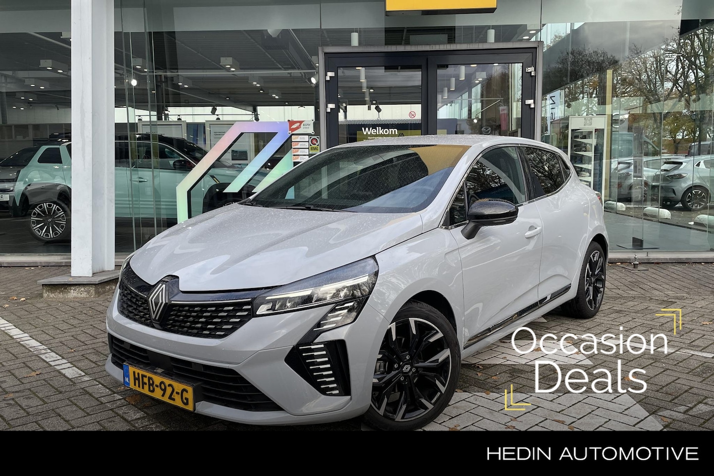 Renault Clio - 1.0 TCe 90 GPF techno Pack Look, Pack Navigation - AutoWereld.nl