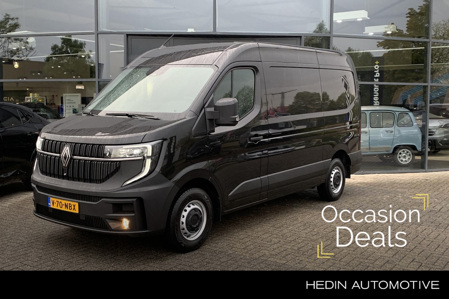 Renault Master E-Tech - T35 L2H2 Advance long range 87 kWh | Laadvloer | Zijwandbekleding | All season banden met - AutoWereld.nl