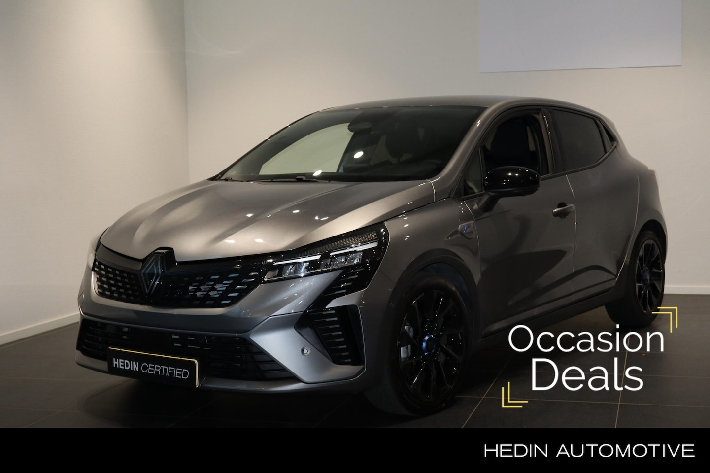 Renault Clio - 1.6 E-Tech Full Hybrid 145 esprit Alpine | 360 graden camera | Navigatie | Adaptieve cruis - AutoWereld.nl