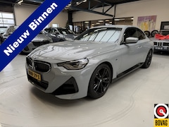 BMW 2-serie Coupé - 218i M Sport LED Achteruitrijcamera Head-Up Display 19 Inch Elek Stoelverstelling Keyless