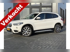 BMW X1 - xDrive20i Centennial High Executive Verw. Sportstoelen | PDC | LED | Super netjes