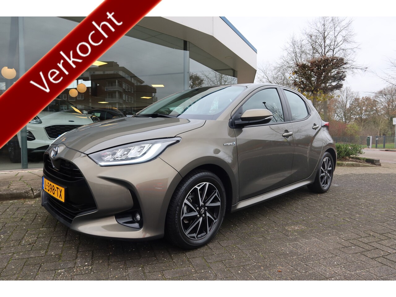 Toyota Yaris - 1.5 Hybrid Dynamic APPLE-CARPLAY / CAMERA - AutoWereld.nl