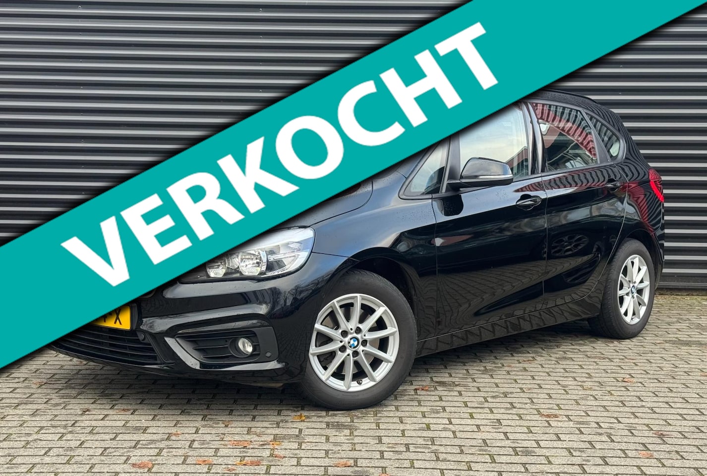 BMW 2-serie Active Tourer - Sportstoelen | Comfort Pakket | Verwarmde Stoelen | Parkeersensor Voor/Achter | LED DRL | - AutoWereld.nl