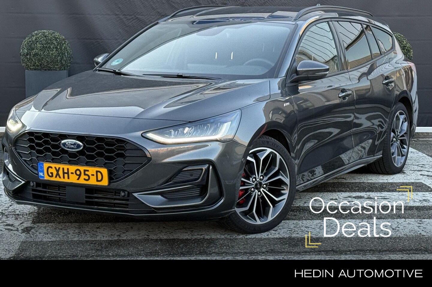Ford Focus Wagon - 1.0 EcoBoost Hybrid ST Line X DRIVER PACK | WINTER PACK | AGR | 18 inch - AutoWereld.nl