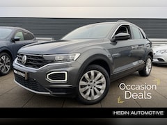 Volkswagen T-Roc - 1.5 TSI Sport Business R | Trekhaak | ACC | Blindspot