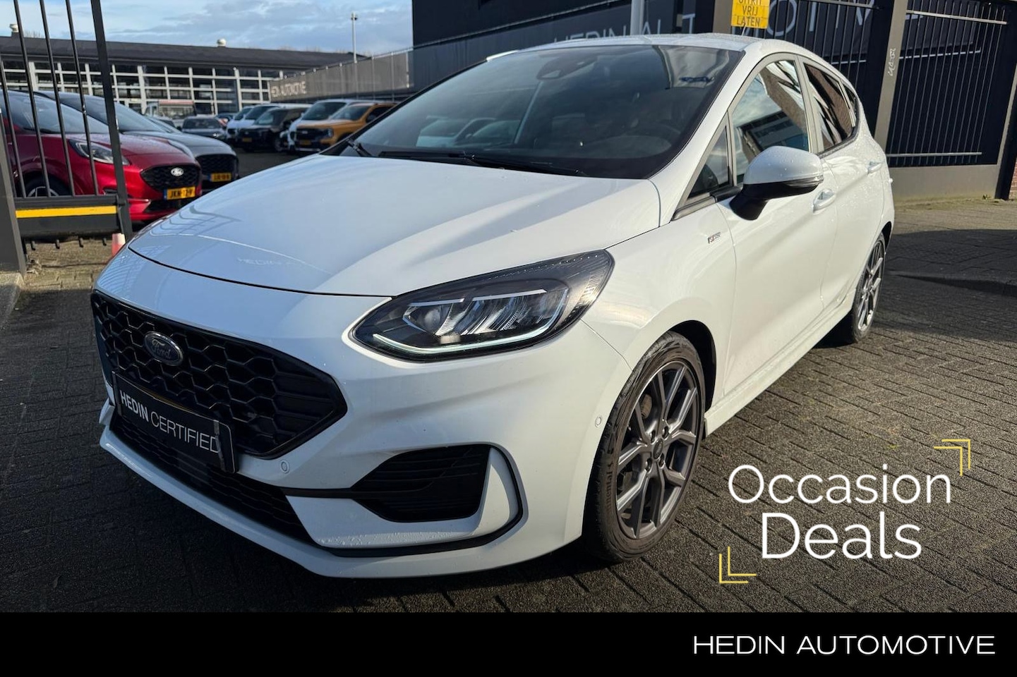 Ford Fiesta - 1.0 EcoBoost Hybrid ST-Line X | Winter Pack | Parking Pack | Seat Pack | Driver Assistance - AutoWereld.nl