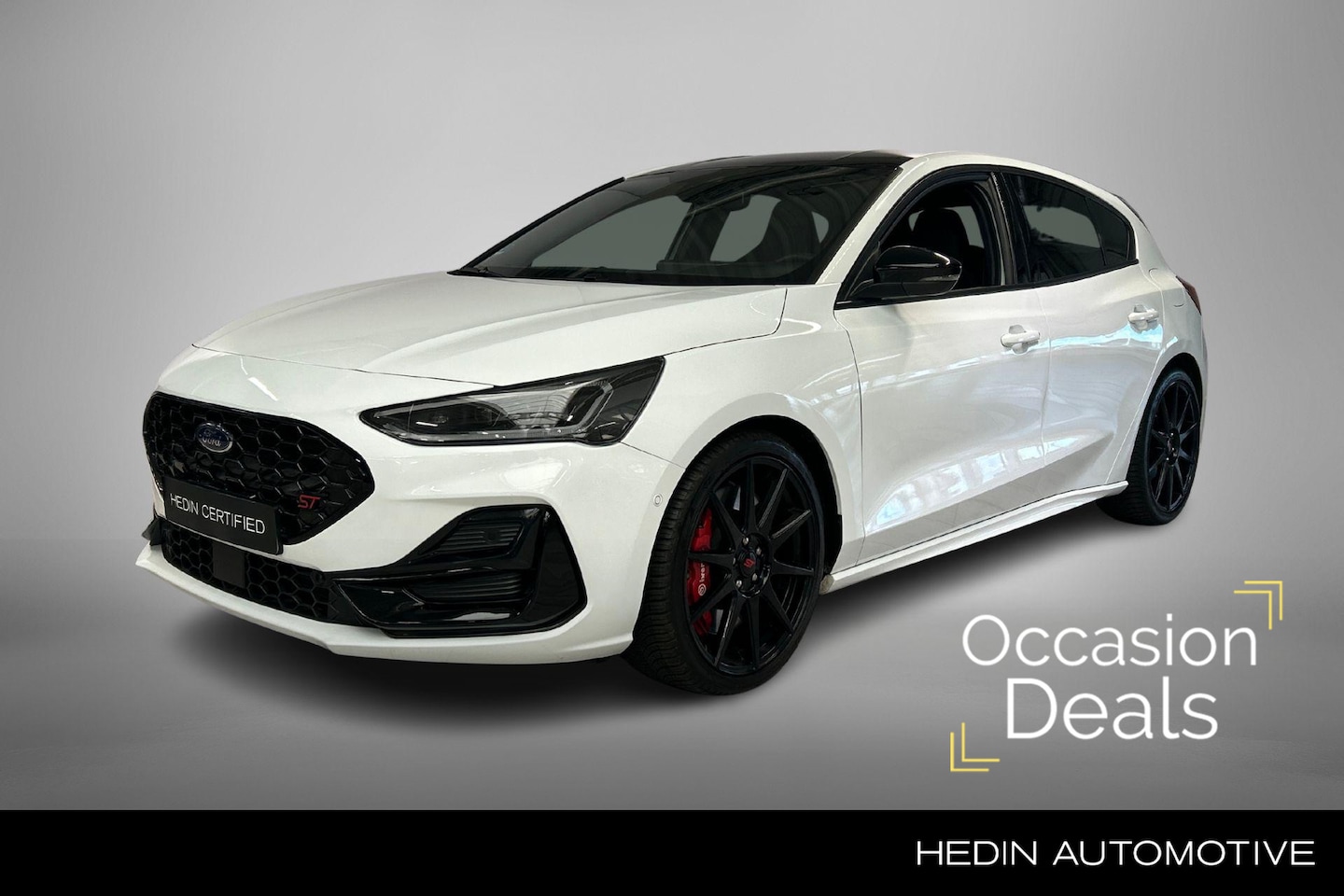 Ford Focus - 2.3 EcoBoost ST-X | KW V3 Schroefset | Brembo | Trackpack | Matrix LED | Launch Control | - AutoWereld.nl