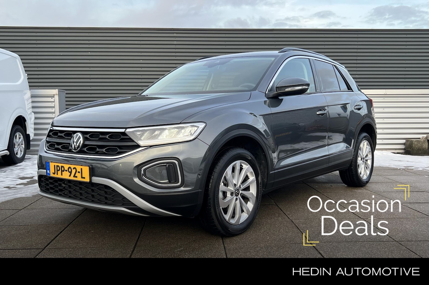 Volkswagen T-Roc - 1.5 TSI Life Edition | BTW | ACC | Camera - AutoWereld.nl