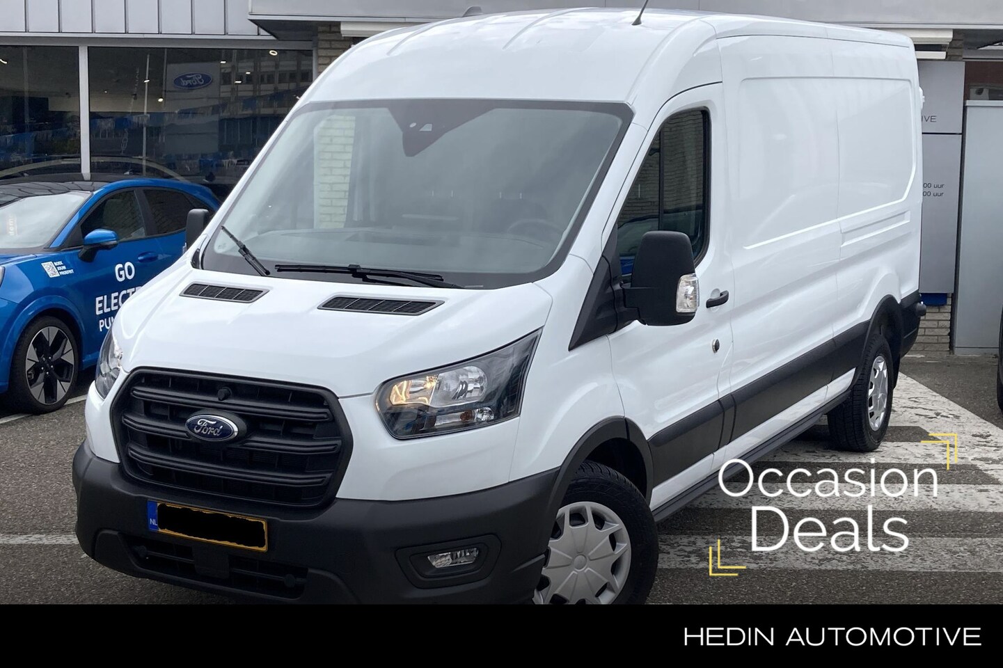 Ford Transit - 350 2.0 TDCI L3H2 Trend Automaat | Navigatie | Stoelverwarming | Trekhaak - AutoWereld.nl