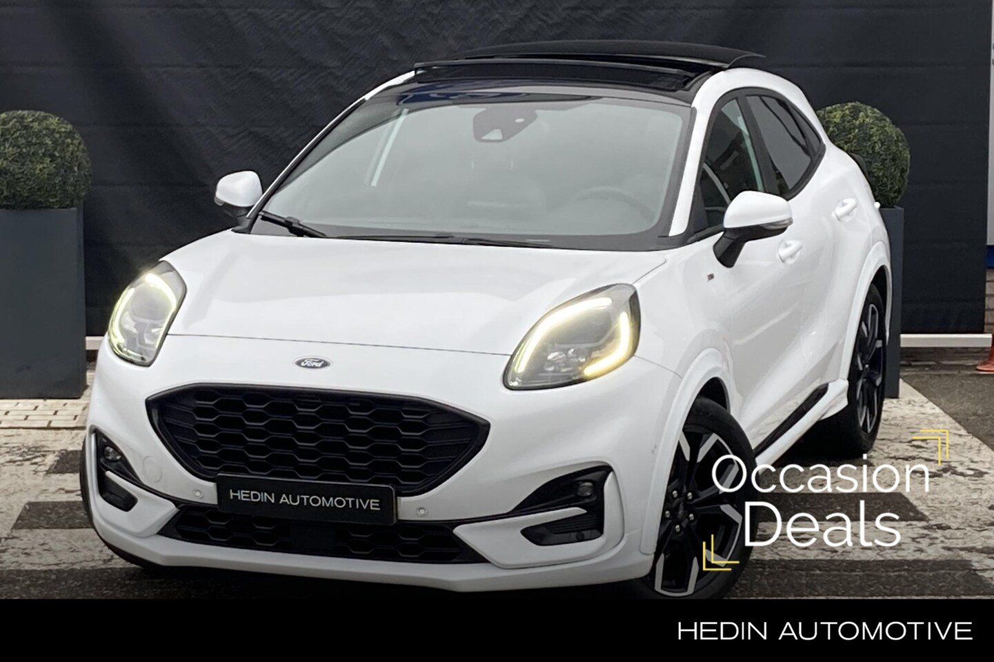 Ford Puma - 1.0 EcoBoost Hybrid ST-Line X | Panoramadak | Winterpack | Driver Assistance Pack - AutoWereld.nl