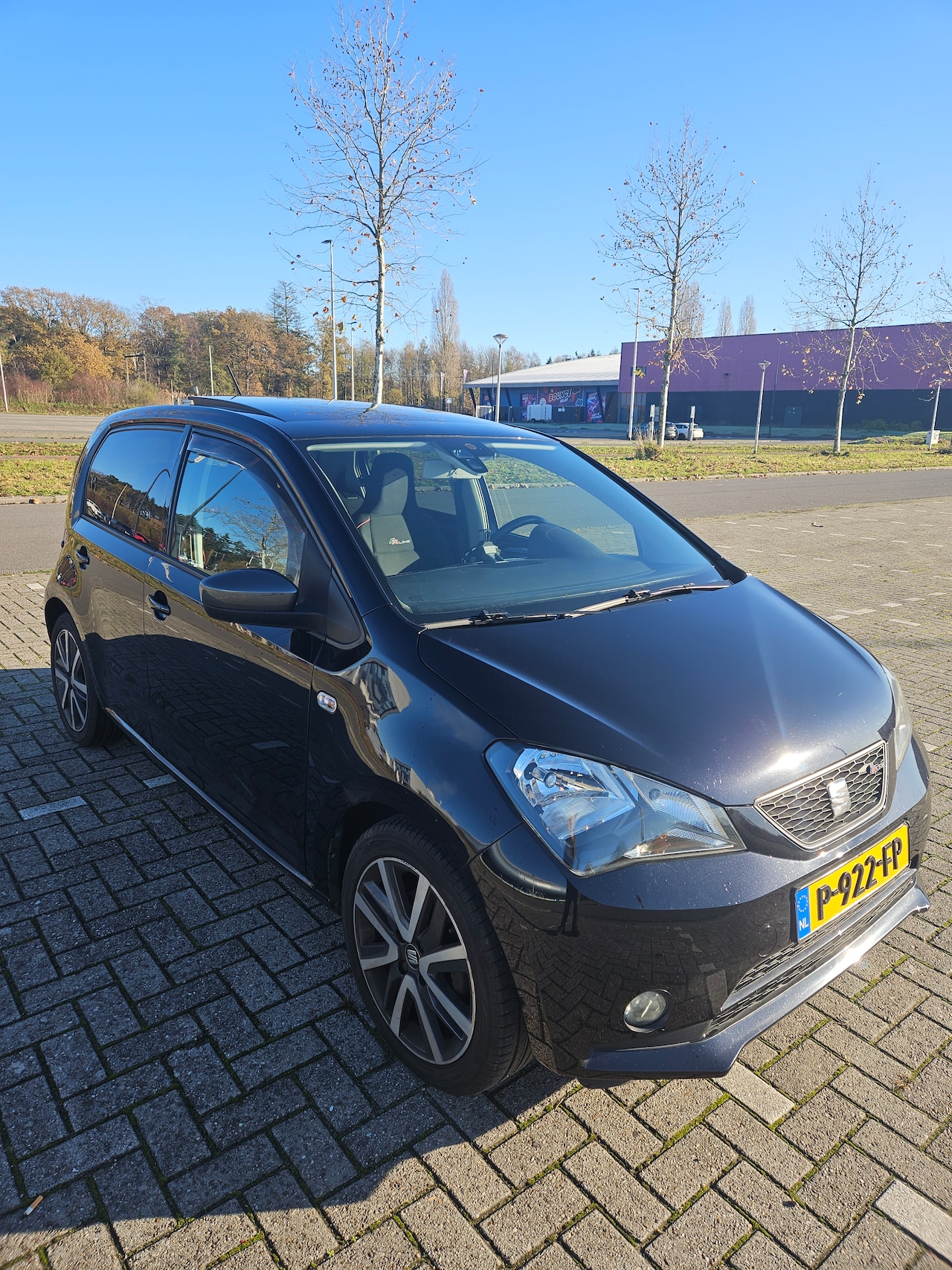 SEAT Mii - 1.0 FR Intense - AutoWereld.nl