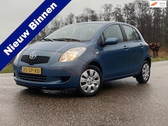 Toyota Yaris - 1.3 VVTi Sol Airco 2e Eigenaar Nieuwe APK