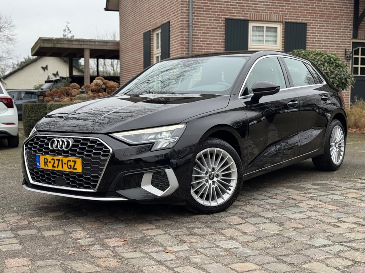 Audi A3 Sportback - 30 TFSI autom Advanced edition ecc,digidash,led,lmv,navi,sportstoel,pdc,chroom - AutoWereld.nl