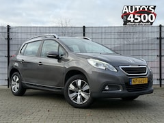 Peugeot 2008 - 1.2 PureTech Style Trekhaak Navi