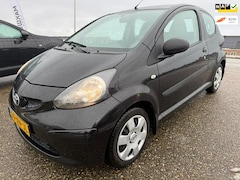 Toyota Aygo - 1.0-12V Stuurbekrachtiging 2e eigenaar APK NAP 112xxx KMS